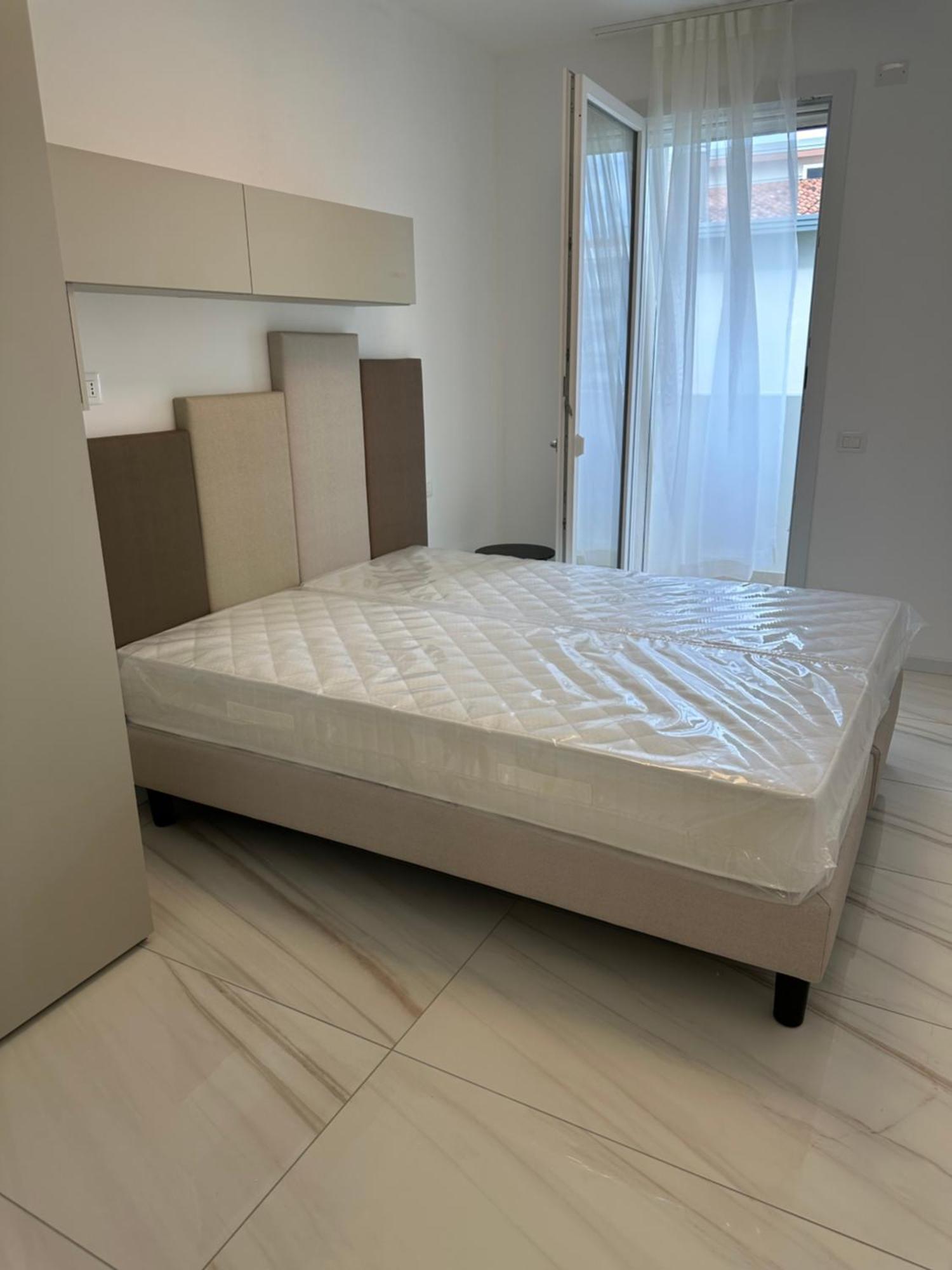 Beach Palace With Small Swimming Pool, Private Beach, Parking Лидо ди Йезоло Екстериор снимка