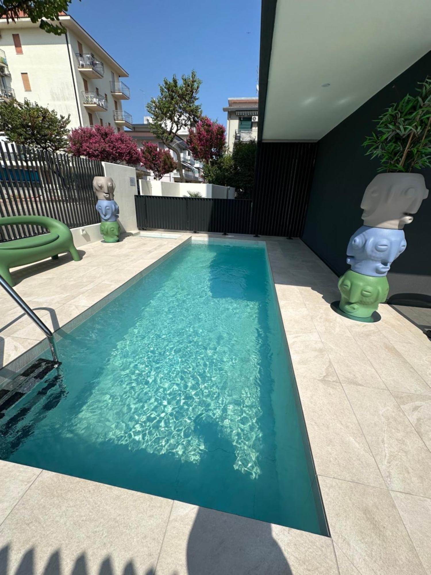 Beach Palace With Small Swimming Pool, Private Beach, Parking Лидо ди Йезоло Екстериор снимка