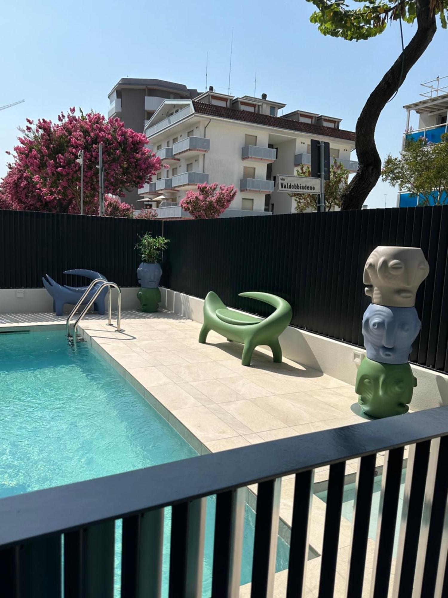Beach Palace With Small Swimming Pool, Private Beach, Parking Лидо ди Йезоло Екстериор снимка